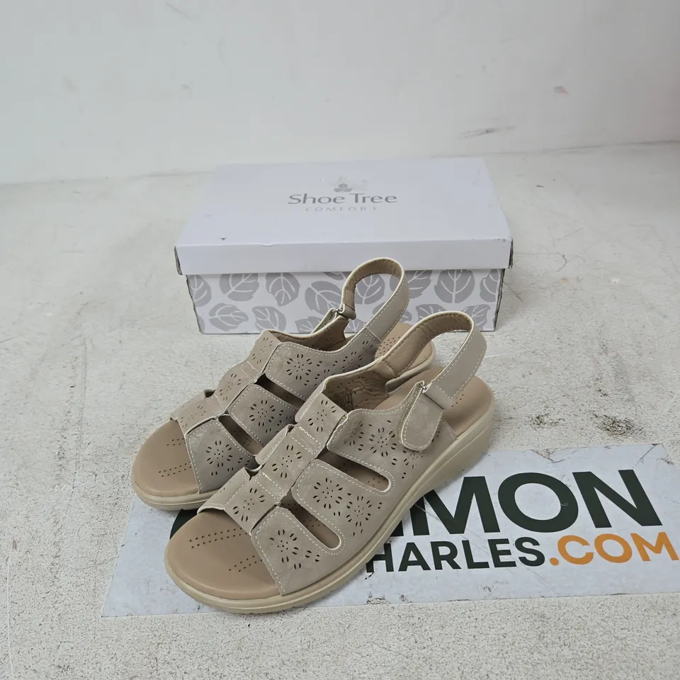 SHOE TREE COMFORT CATANIA SANDALS – BEIGE, UK 7