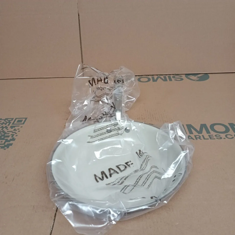 MADE IN COOKWARE 10" FRY PAN SAND BOXED