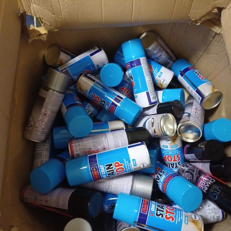 LARGE BOX OF ASSORTED CAR SPRAY PAINTS AND STAIN SPRAYS 