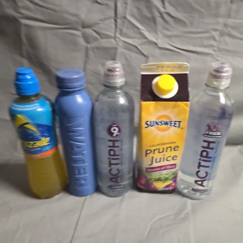 APPROXIMATELY 5 ASSORTED FOOD &DRINK ITEMS TO INCLUDE - BOTTLED WATER, PRUNE JUICE AND LUCOZADE  - COLLECTION ONLY