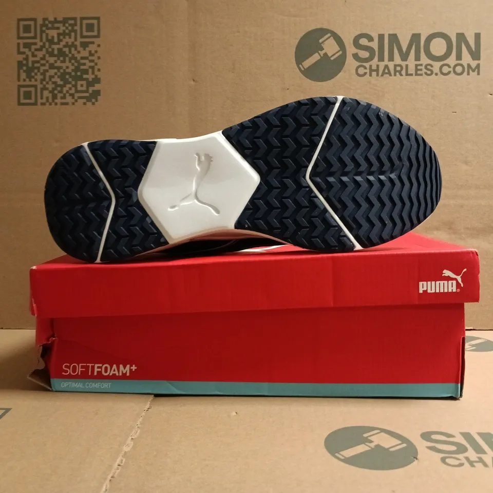 BOXED PAIR OF PUMA TRAINERS IN NAVY/WHITE SIZE UK 10.5
