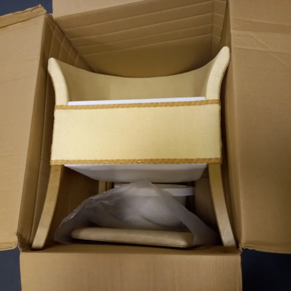 HOMECRAFT BEDROOM COMMODE