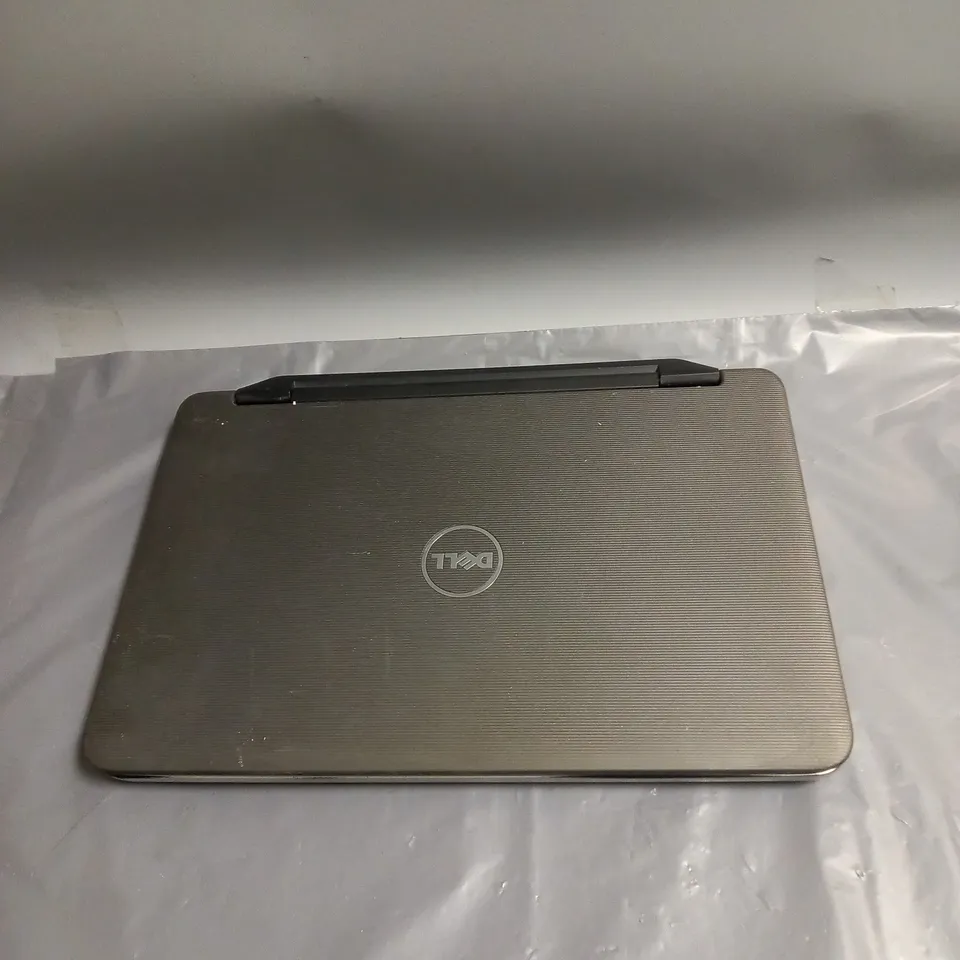 DELL VOSTRO 1540 15 INCH I3 M370 2.40GHZ