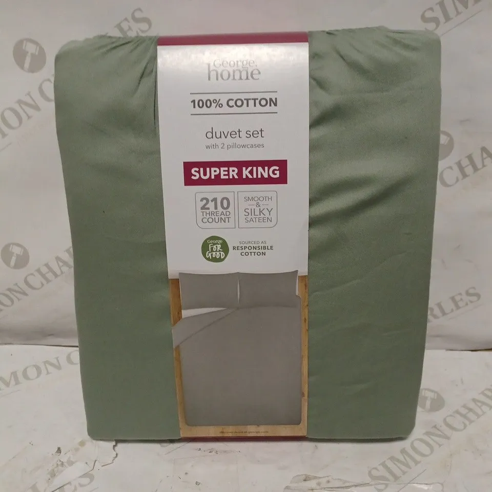BRAND NEW 100% COTTON DUVET SET IN LIGHT GREEN - SUPER KING SIZE
