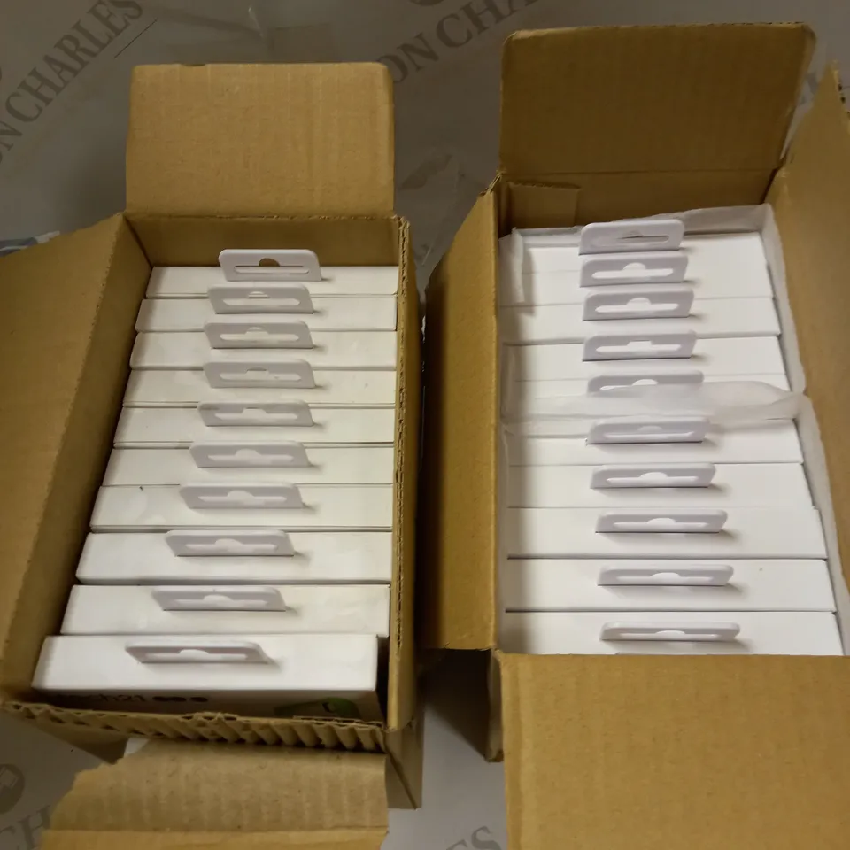 LOT OF APPROXIMATELY 20 TECH21 IPHONE 6 PLUS EVO MESH SPORT PHONE CASES - GREEN