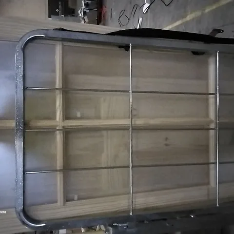 2 PANEL CLEAR PINE 16 LITE INTERNAL DOOR 