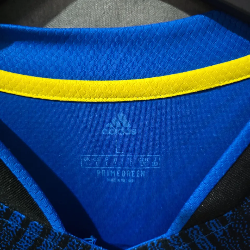 MANCHESTER UNITED AWAY SHIRT – ADIDAS, UK LARGE (L), TEAMVIEWER SPONSOR