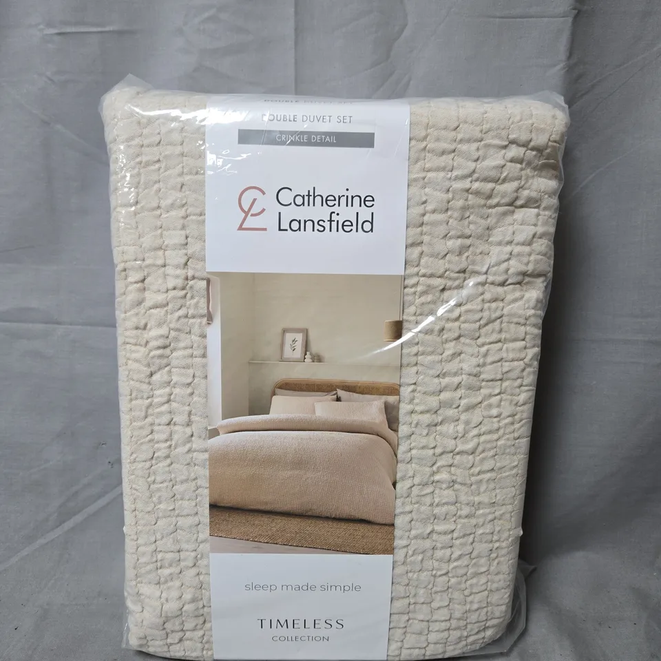 CATHERINE LANSFIELD DOUBLE DUVET SET – CRINKLE DETAIL, TIMELESS COLLECTION