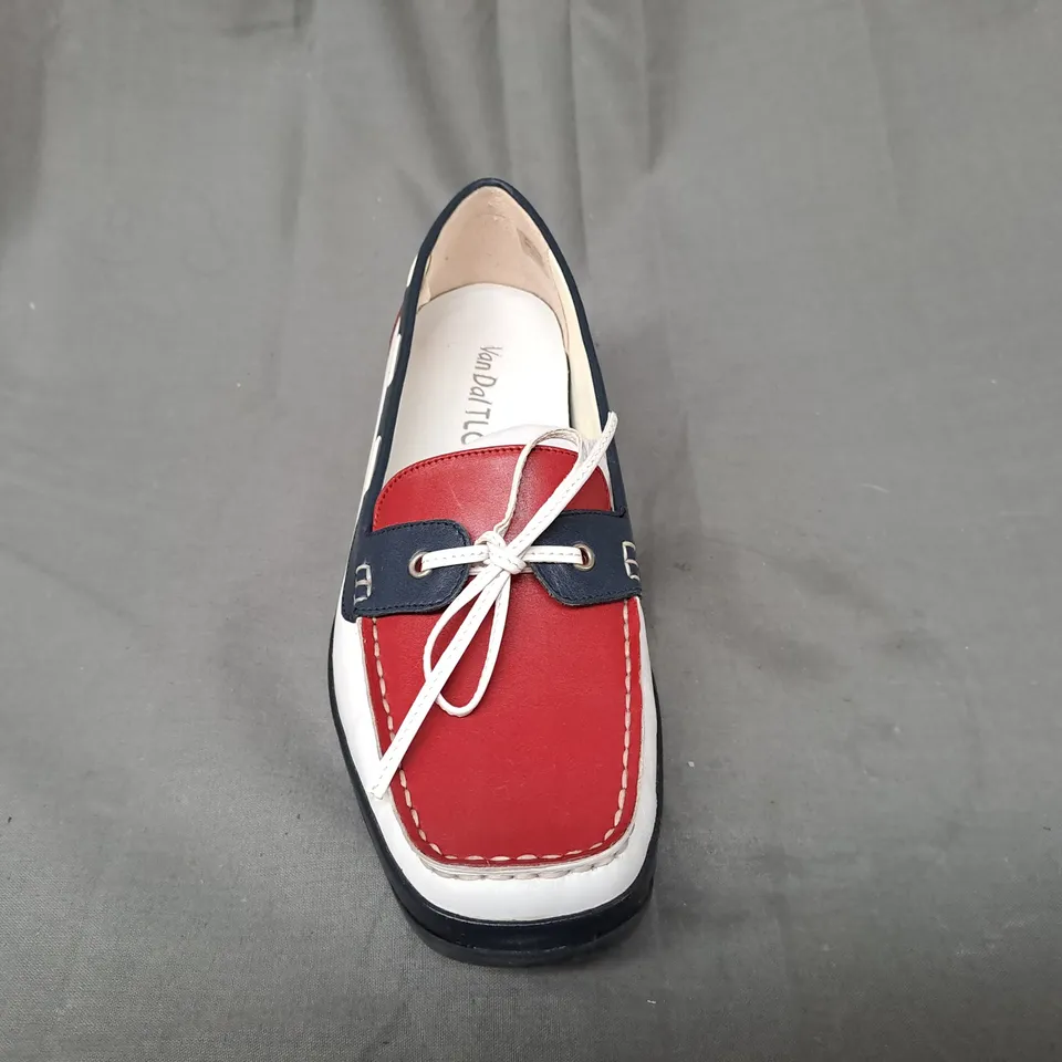 BOXED PAIR OF VAN DAL JAMAICA SHOES IN RED/WHITE/NAVY SIZE 5