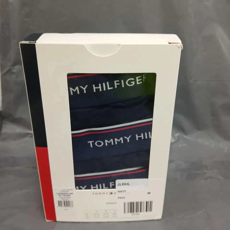 TOMMY HILFIGER PREMIUM ESSENTIALS COTTON STRETCH TRUNKS 3 PACK NAVY SIZE MEDIUM