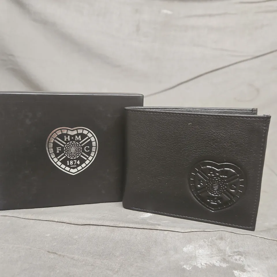 BOXED HEARTS FC LEATHER WALLET 