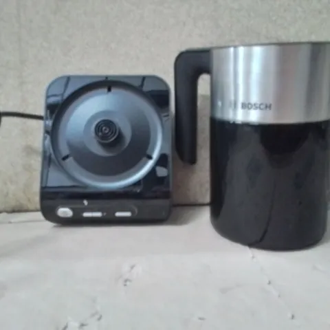 BOXED BOSCH 3000W 1.5L KETTLE TWK8633GB