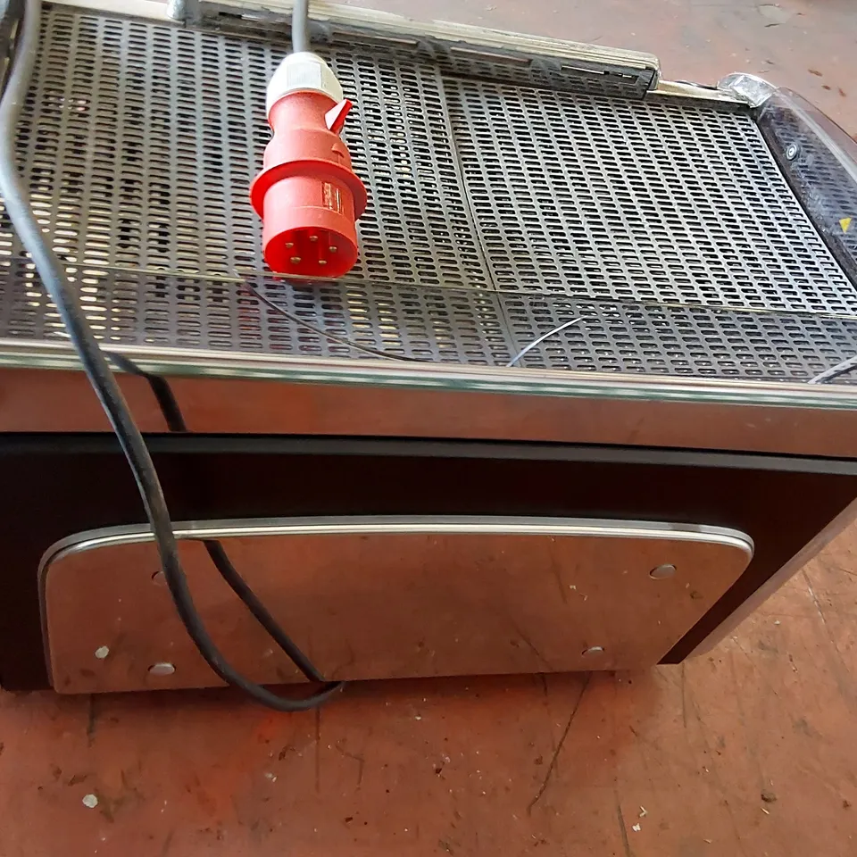 FAEMA EMBLEMA 2 GROUP ESPRESSO MACHINE