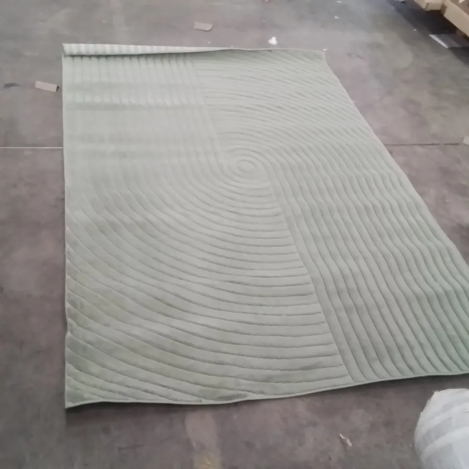 PALLET OF QUALITY DESIGNER AREA RUGS APPROXIMATELY 30
