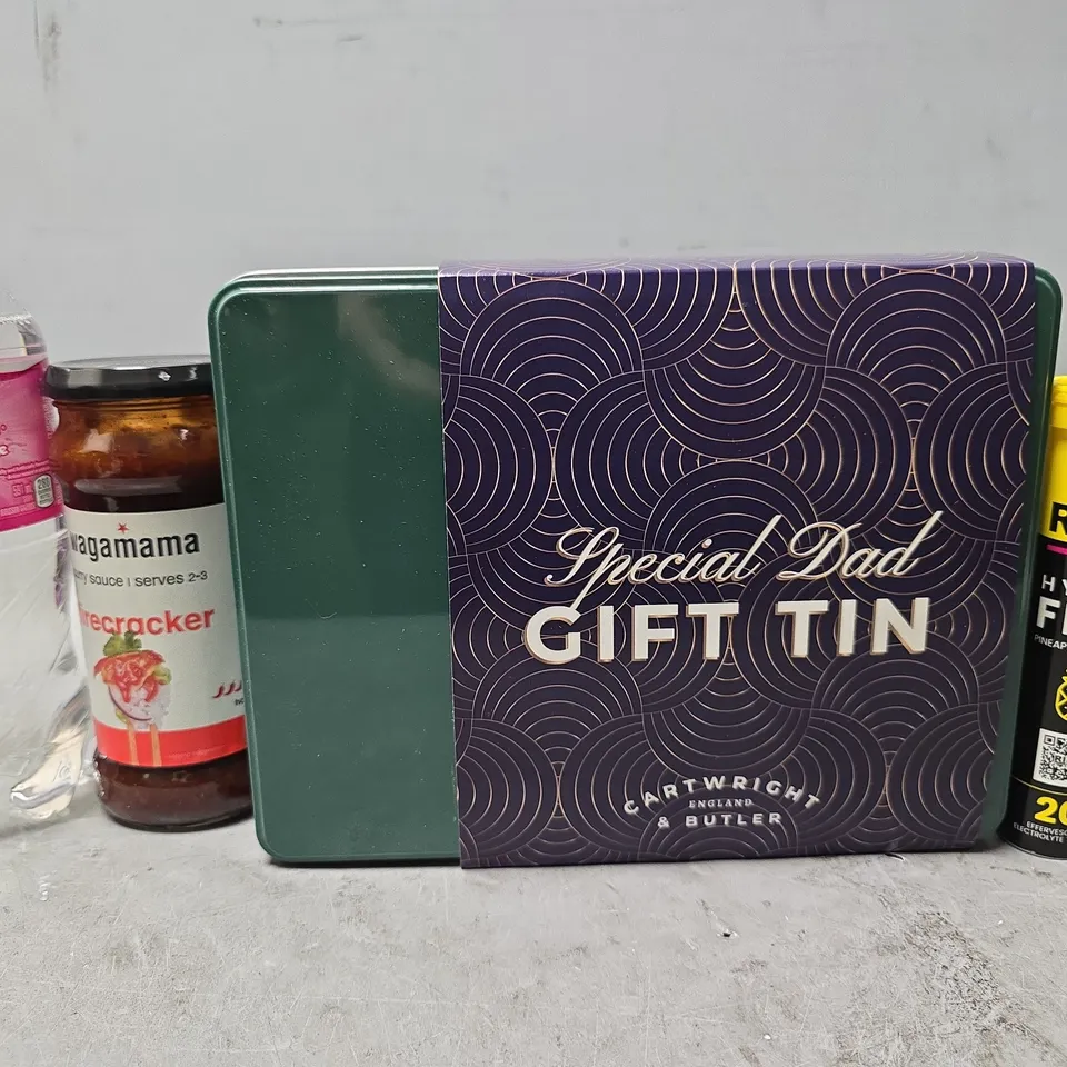 APPROXIMATELY 6 ASSORTED FOOD & DRINK ITEMS TO INCLUDE -  CARTWRIGHT GIFT TIN , CRUSH CREAM SODA ETC