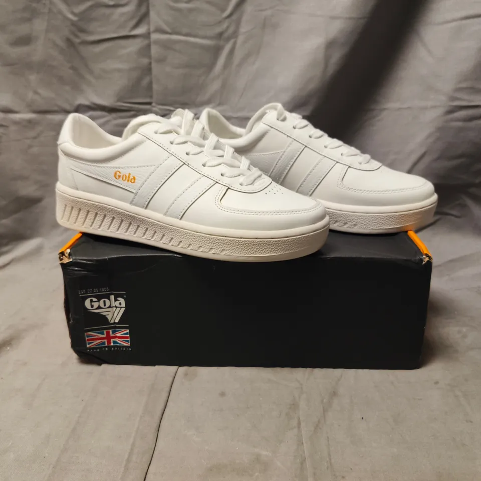 BOXED PAIR OF GOLA SHOES IN WHITE SIZE UK 5