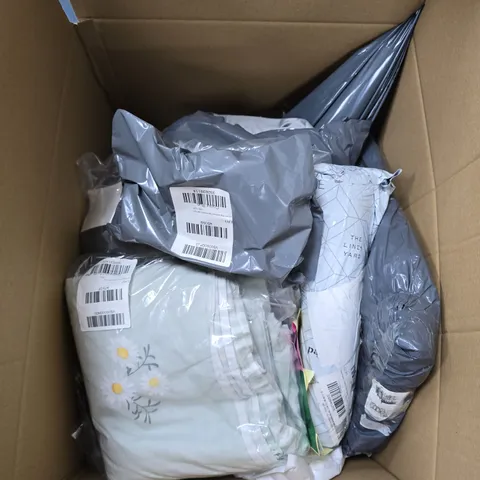 LARGE BOX OF ASSORTED CLOTHING ITEMS