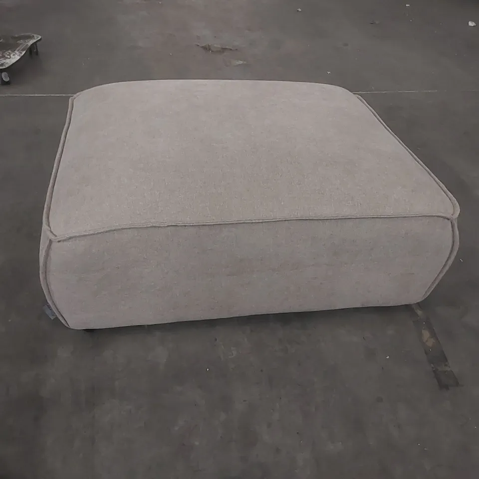 QUALITY DESIGNER FLEX FELIX MODULAR SYSTEM: FOOTSTOOL