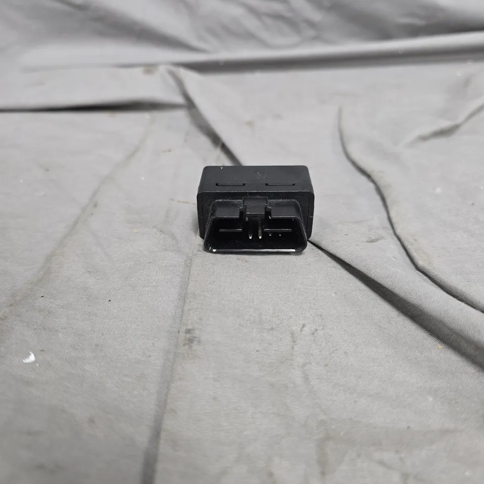 Automotive electrical connector housing – black harness plug
