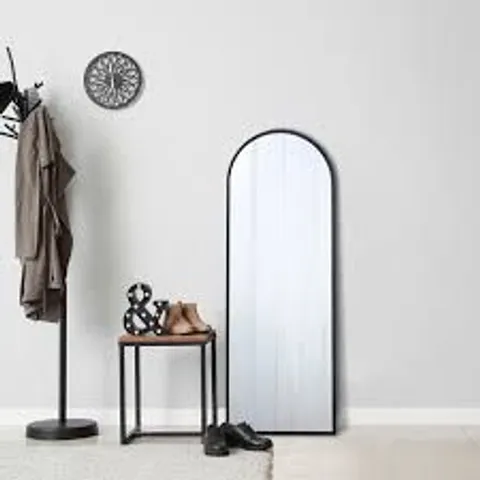 BOXED METAL ARCH DRESS MIRROR - BLACK