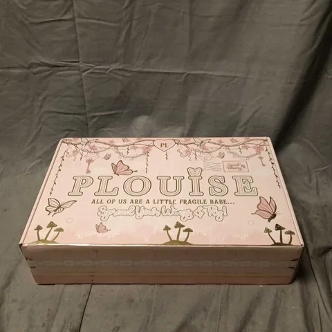 PLOUISE MYSTERY GIFT BOX, SEALED