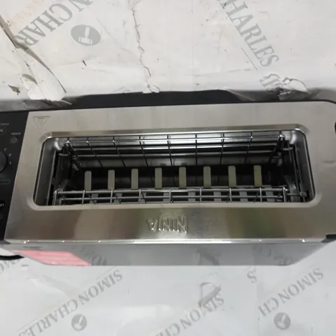 BOXED NINJA 2 IN 1 TOASTER & GRILL ST100UK