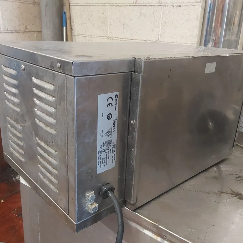 MERCA MHC-22 FOOD WARMING CABINET