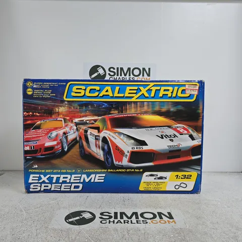 SCALEXTRIC EXTREME SPEED 1:32 SLOT CAR SET (BOXED)