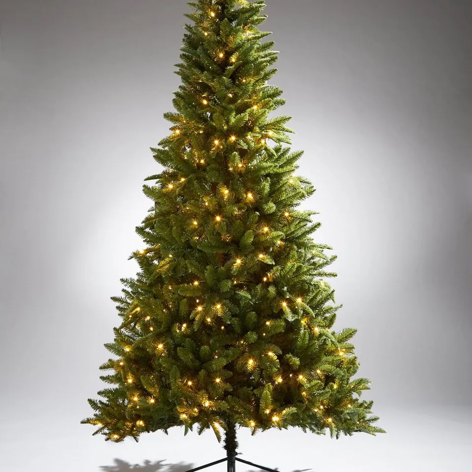 BOXED 7FT GRIZEDALE PRE-LIT CHRISTMAS TREE - COLLECTION ONLY RRP £179.99