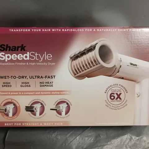 BOXED SHARK SPEEDSTYLE STRAIGHT & WAVY HD331UK HAIR DRYER - SILK