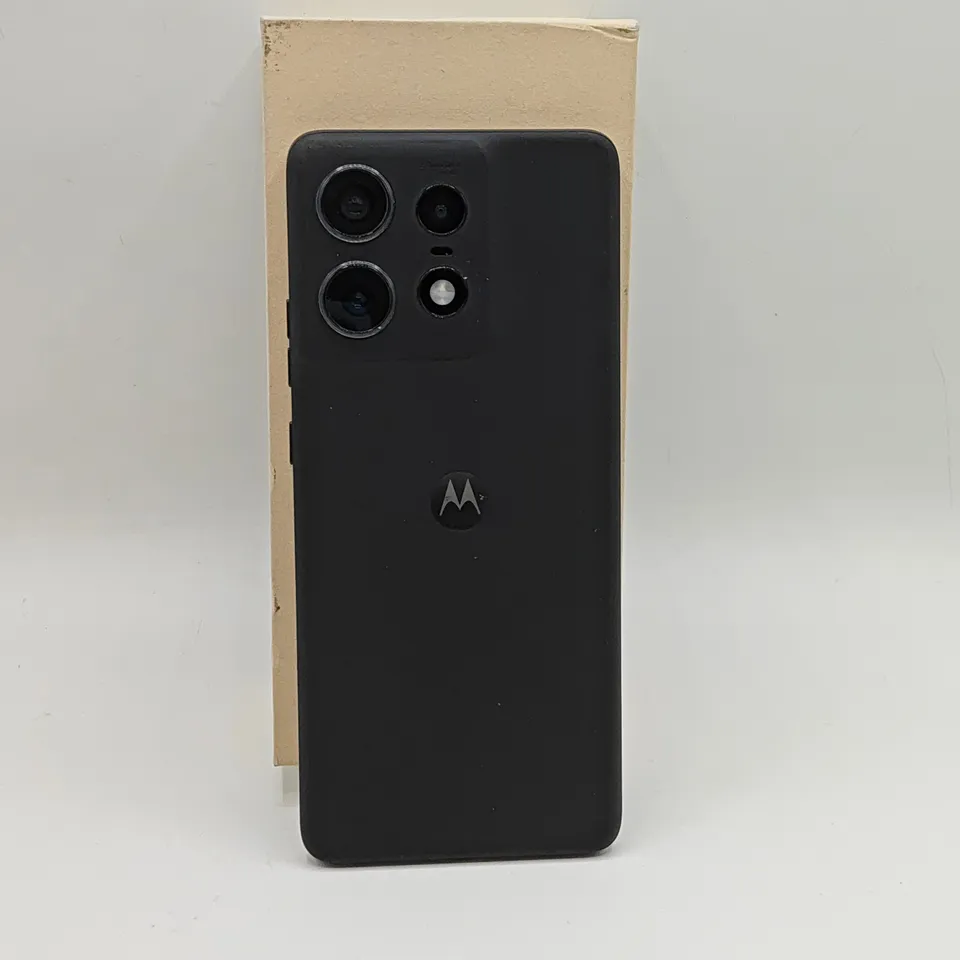 BOXED MOTOROLA EDGE 50 PRO 12+512GB IN BLACK - MC241