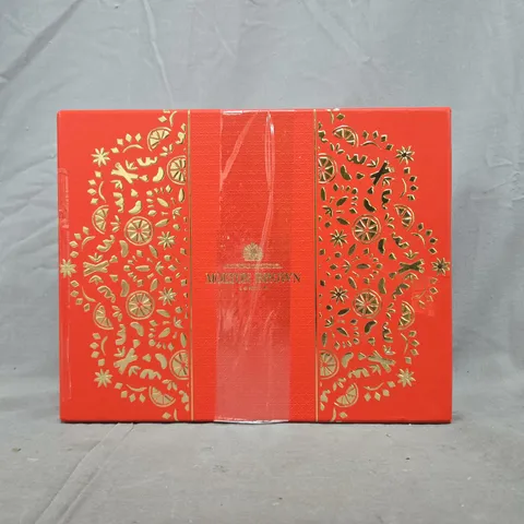 MOLTON BROWN BATH & SHOWER GEL TRIP SET