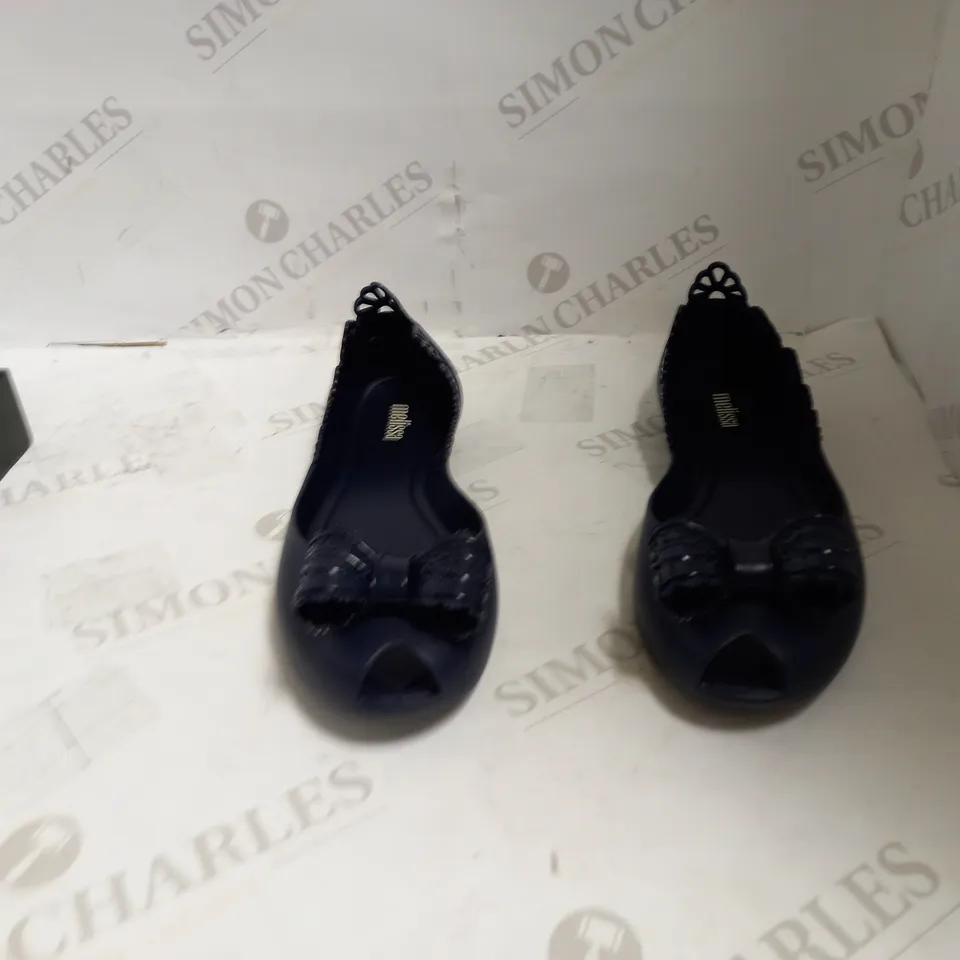 MELISSA QUEEN FRILL VAVY SIZE 38 