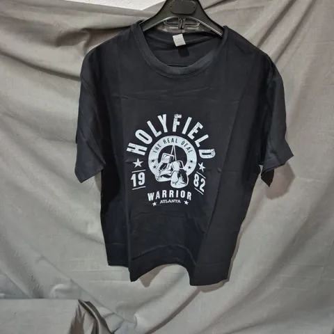 BLACK HOLYFIELD T-SHIRT WITH 'THE REAL DEAL' BOXING GRAPHIC – ADULT .