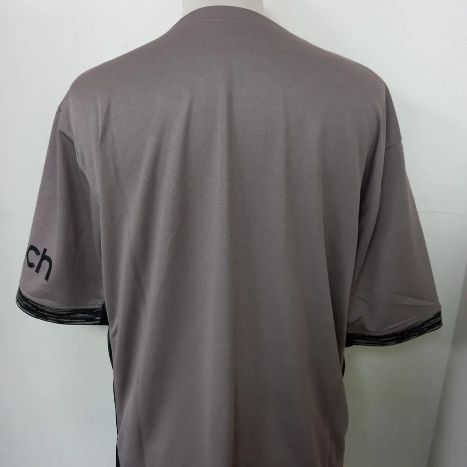 TOTTENHAM HOTSPUR FC AWAY SHIRT SIZE 2XL