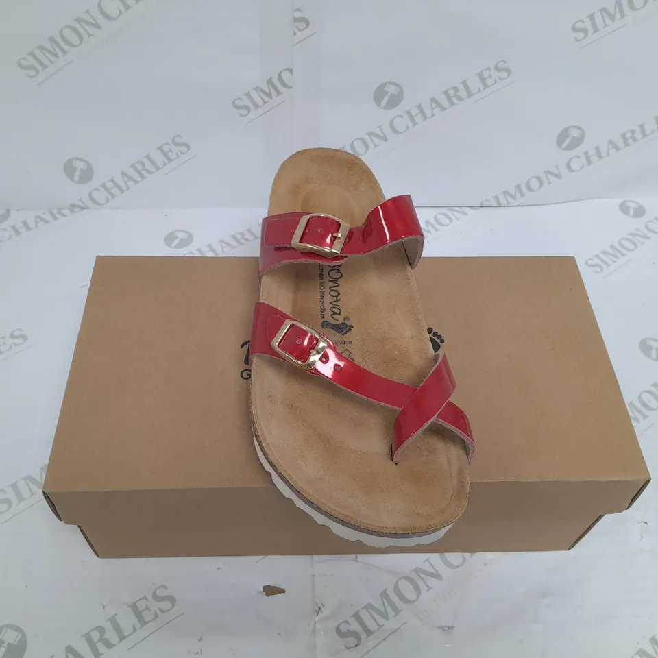 BOXED PAIR OF BONOVA SANDALS IN RED SIZE 6