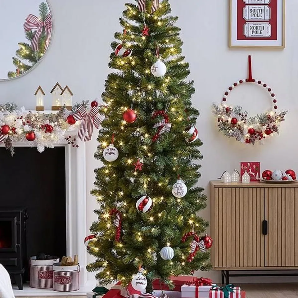 BOXED 7FT PRE LIT BEAUMONT SLIM CHRISTMAS TREE RRP £189.99