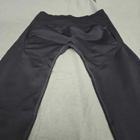 WOMENS BEST DEFINE 2.0 SEAMLESS SCRUNCH LEGGINGS LONG LENGTH - MEDIUM