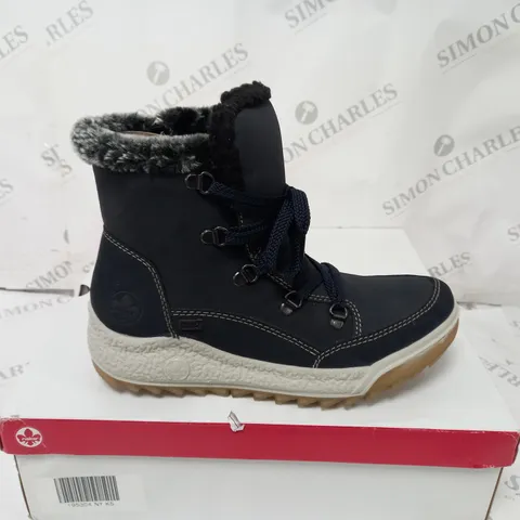 BOXED PAIR OF RIEKER BLUE BOOTS SIZE 5