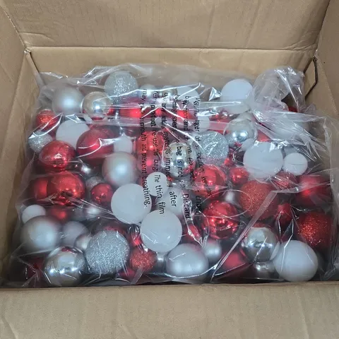 BOX OF CHRISTMAS BAUBLES – RED, WHITE & SILVER