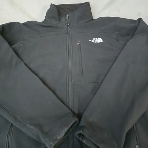 THE NORTH FACE BLACK SOFTSHELL JACKET - SIZE M