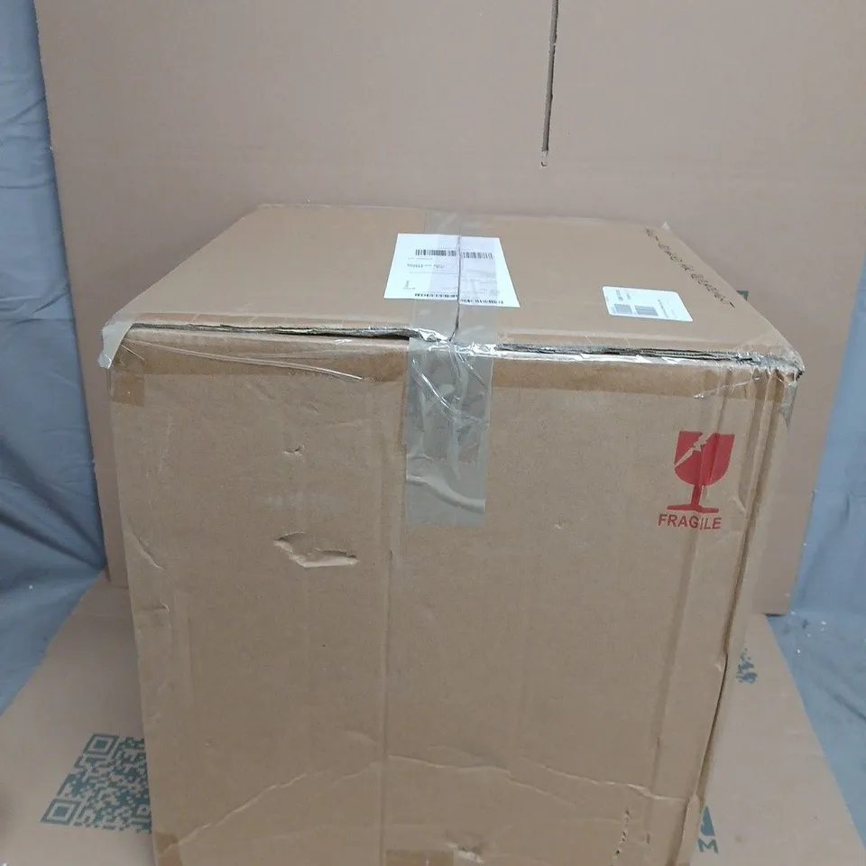 GARDEN STORIES RUSTIC MEDIUM GLOBE LANTERN 