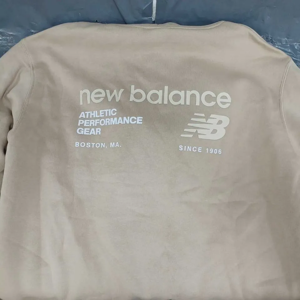 NEW BALANCE LONG SLEEVE HOODIE IN SAND SIZE XL