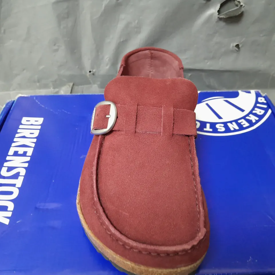 BOXED BIRKENSTOCK BUCKLEY SHOES IN RED - SIZE 38