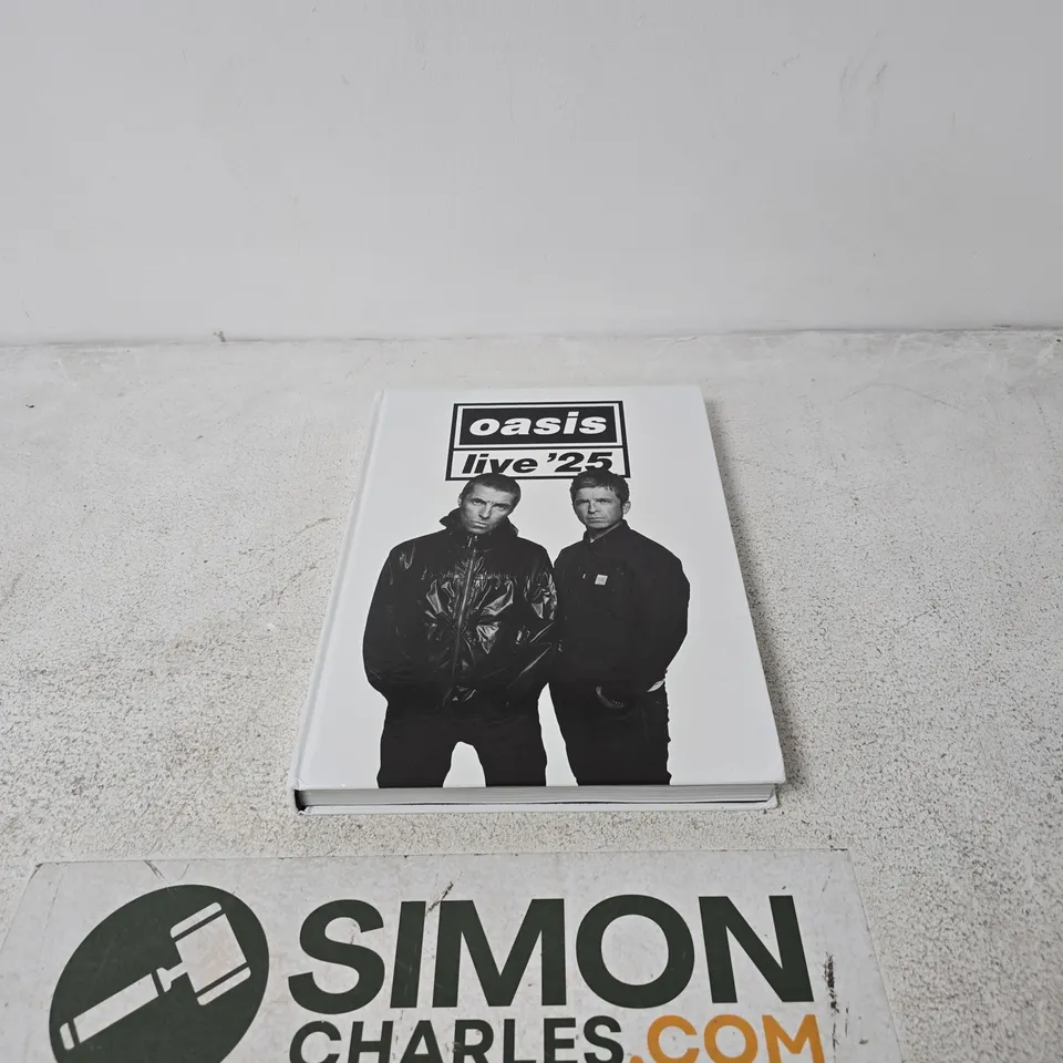 OASIS LIVE ’25 – EXCLUSIVE PHOTOGRAPHY BY SIMON EMMETT