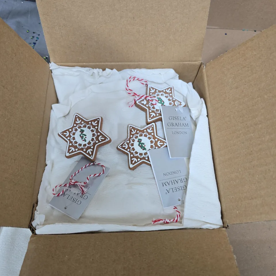 BOX OF APPROXIMATELY 24 GISELA GRAHAM GINGERBREAD STAR HANGING TREE DECORATIONS