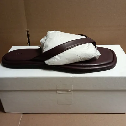 COS SANDALS IN RED - UK 7