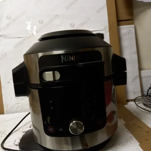 NINJA FOODI MAX SMARTLID MULTI-COOKER 