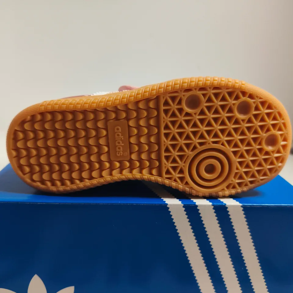 BOXED PAIR OF ADIDAS SAMBA JANE I KIDS' VELCRO TRAINERS – UK SIZE 8K