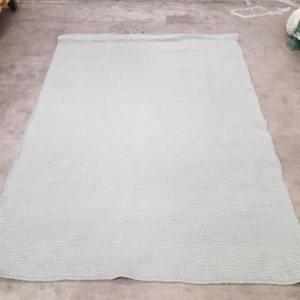 QUALITY DESIGNER AREA RUG    - APPROXIMATELY 226X160CM